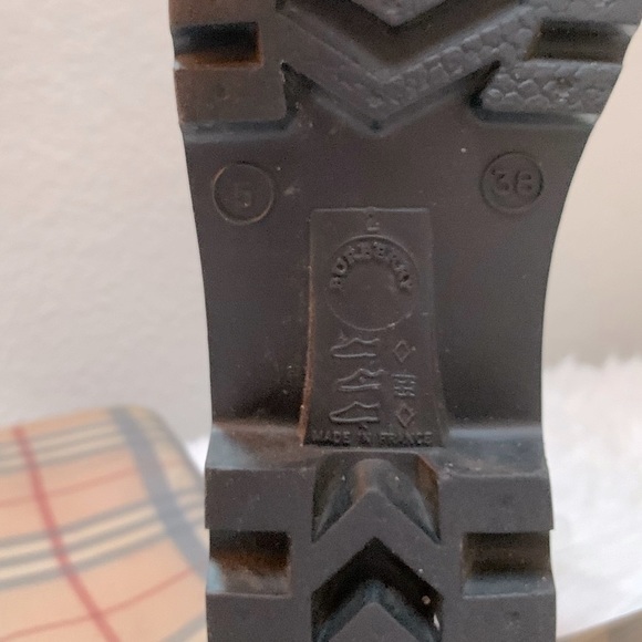 *Vintage* Womens Authentic Burberry Rubber Rain Boots in Classic Plaid Check 38 - Picture 14 of 14